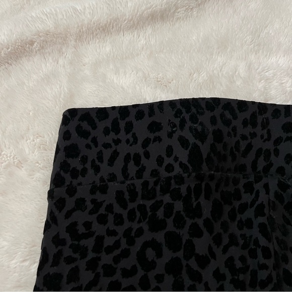 Torrid Flocked Leopard Print Pixie Pants - Picture 6 of 6